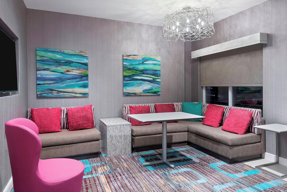 Residence Inn By Marriott Tampa Downtown — Hotel rooms in Tampa, Florida
