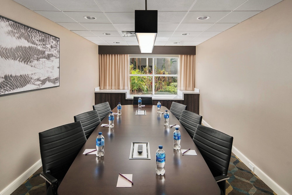 Residence Inn By Marriott Tampa Downtown — Hotel building in Tampa, Florida