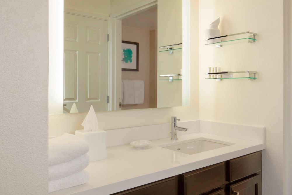 Residence Inn By Marriott Tampa Downtown — Hotel rooms in Tampa, Florida