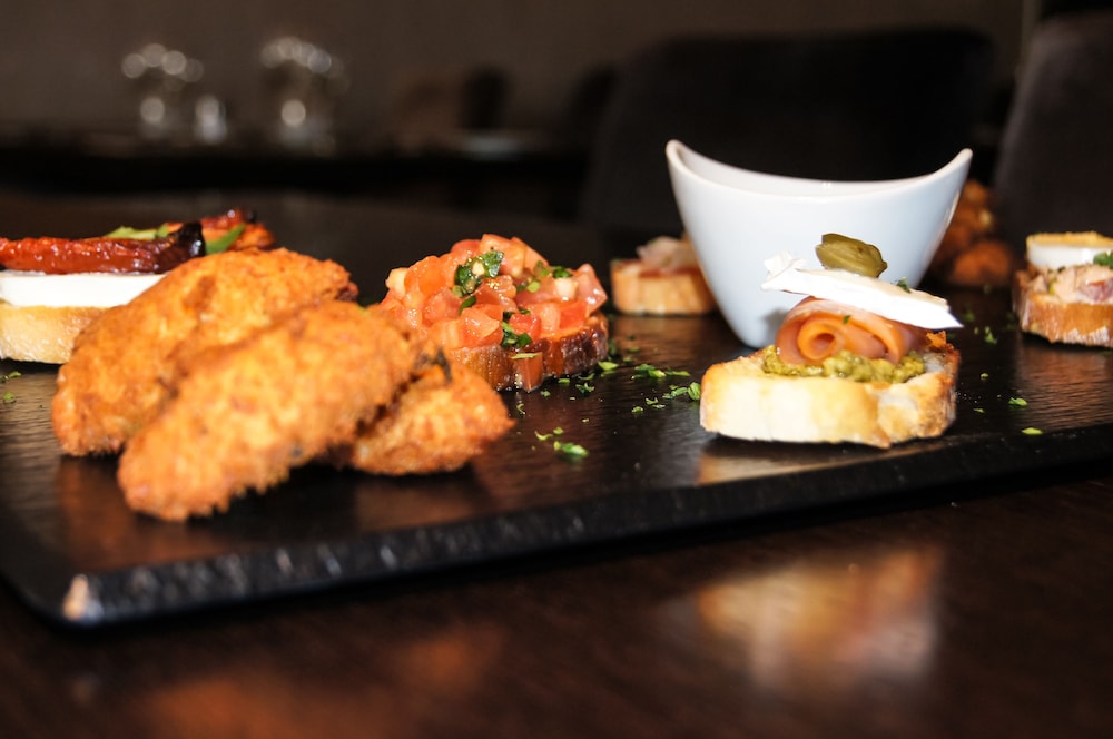 Czar Lisbon Hotel — Restaurant & bars in Lisbon, Lisboa