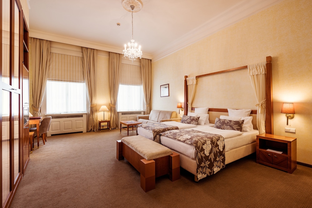 Ventana Hotel Prague — Hotel rooms in Prague, Prague