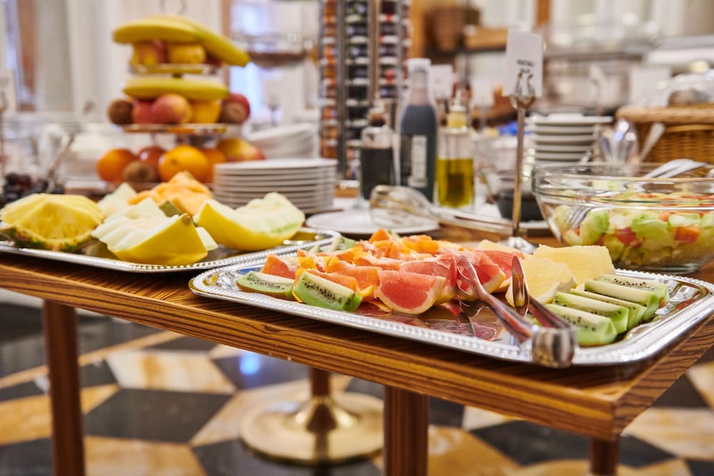 Ventana Hotel Prague — Restaurant & bars in Prague, Prague