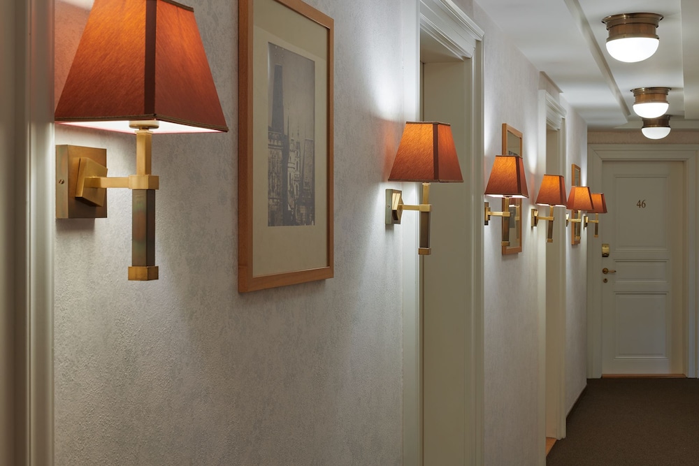 Ventana Hotel Prague — Hotel building in Prague, Prague