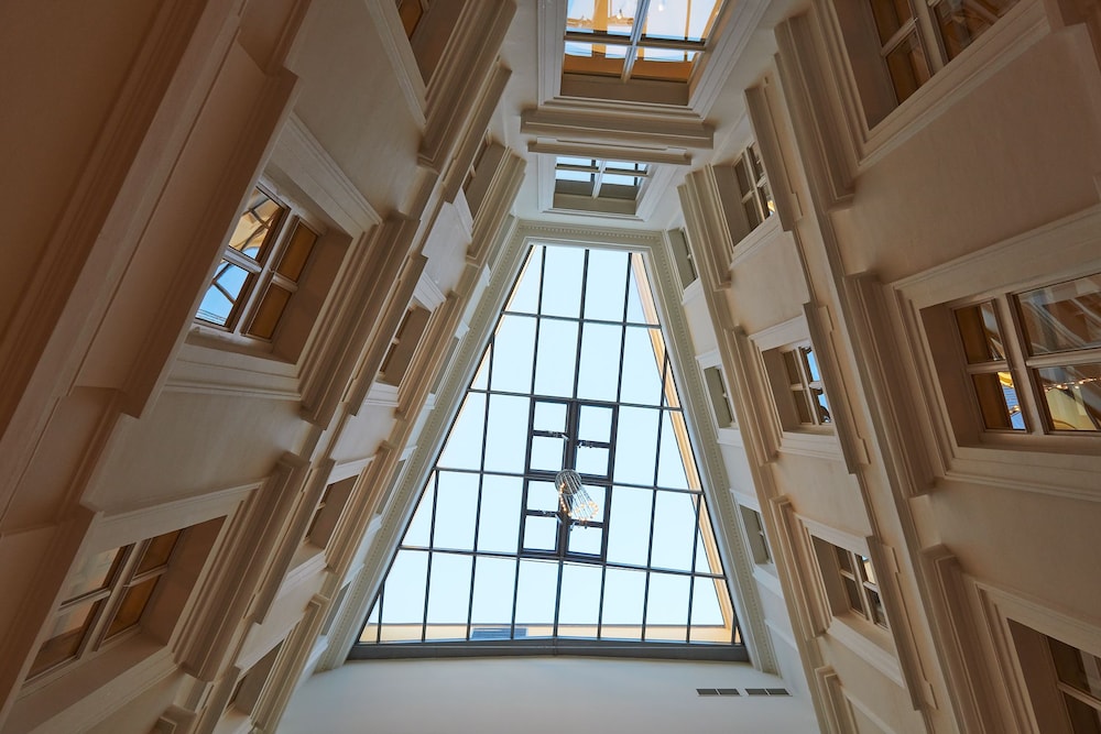 Ventana Hotel Prague — Hotel building in Prague, Prague