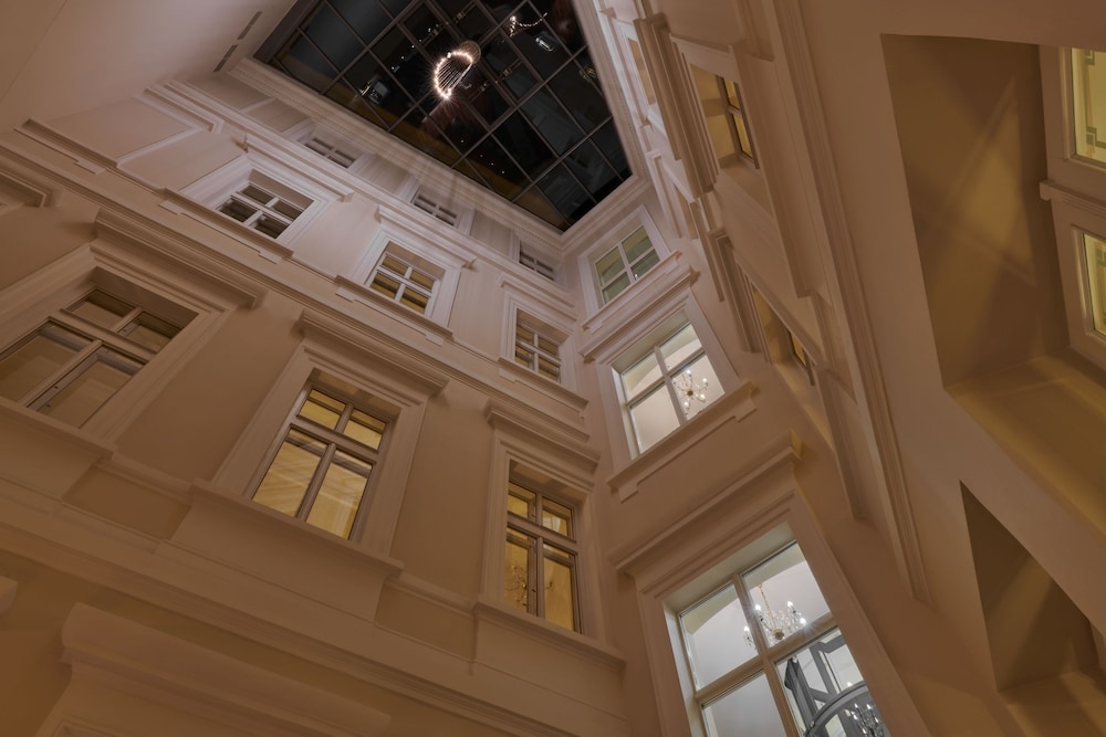 Ventana Hotel Prague — Hotel building in Prague, Prague