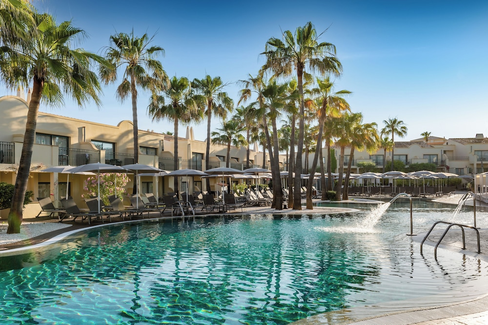 Valentin Star Menorca - Adults Only — Swimming pool in Cala'n Bosch, Balearic Islands