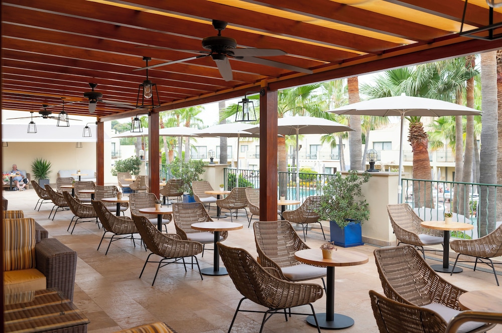 Valentin Star Menorca - Adults Only — Restaurant & bars in Cala'n Bosch, Balearic Islands