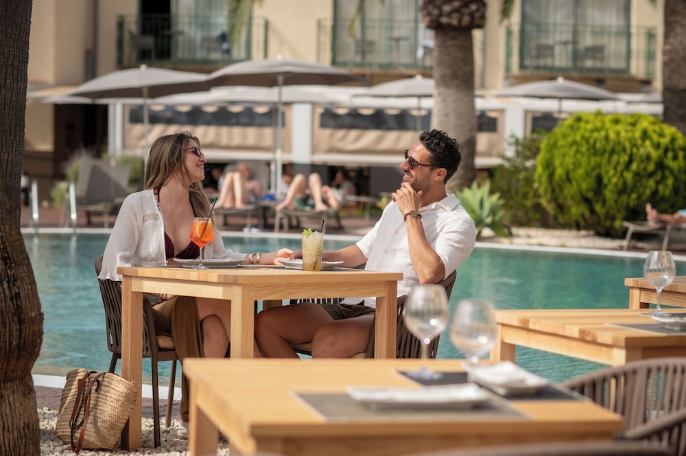 Valentin Star Menorca - Adults Only — Restaurant & bars in Cala'n Bosch, Balearic Islands