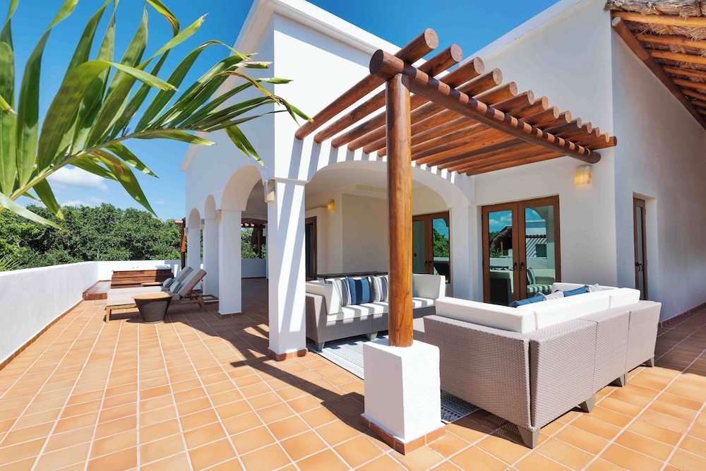Valentin Imperial Rivera Maya All Inclusive - Adults Only — Rooms in Playa del Carmen, Quintana Roo