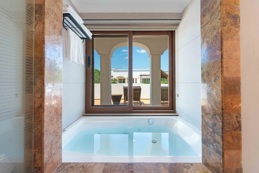 Valentin Imperial Rivera Maya All Inclusive - Adults Only — Rooms in Playa del Carmen, Quintana Roo