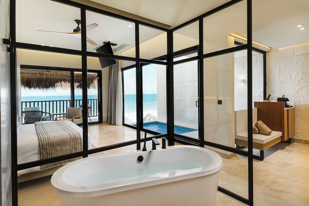 Valentin Imperial Rivera Maya All Inclusive - Adults Only — Rooms in Playa del Carmen, Quintana Roo