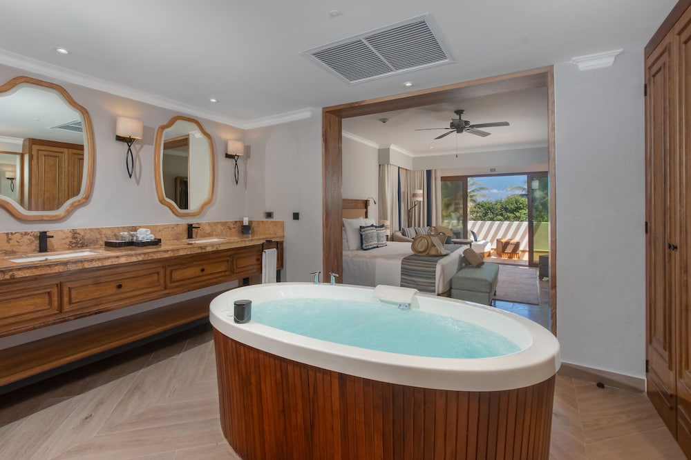 Valentin Imperial Rivera Maya All Inclusive - Adults Only — Rooms in Playa del Carmen, Quintana Roo
