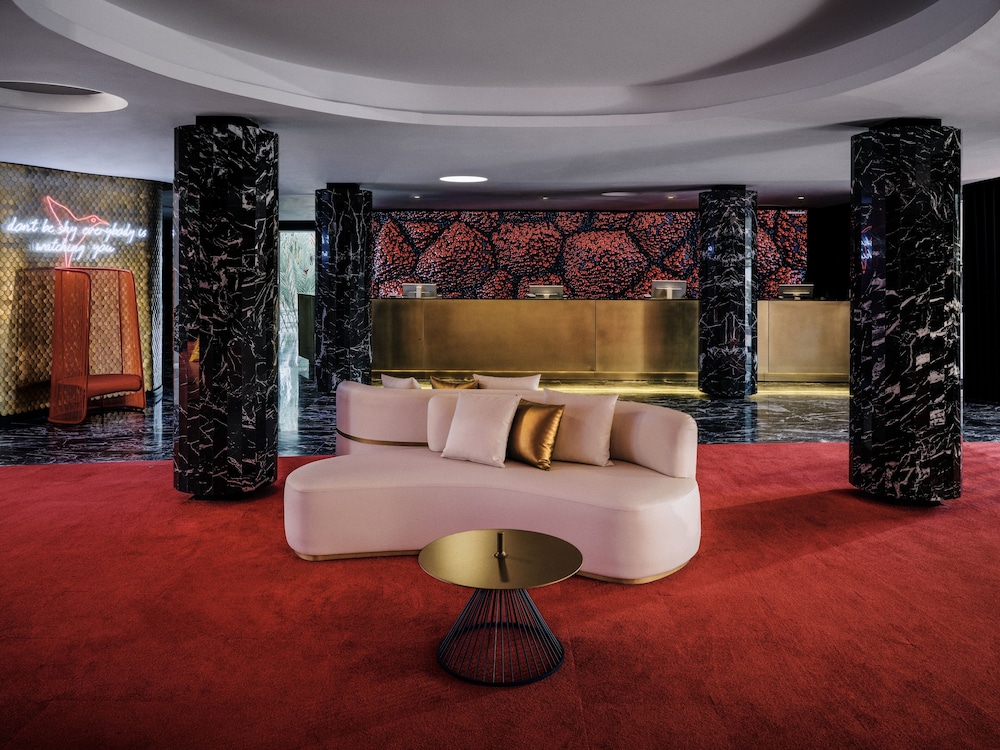 The Unexpected Ibiza Hotel - Ushuaïa Club entrance included — Restaurant & bars in Playa d'en Bossa, Balearic Islands