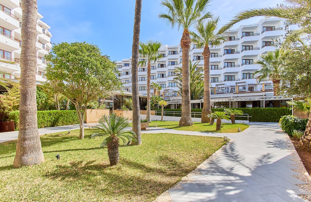 Leonardo Royal Ibiza Santa Eulalia — Hotel building in Santa Eulalia, Balearic Islands