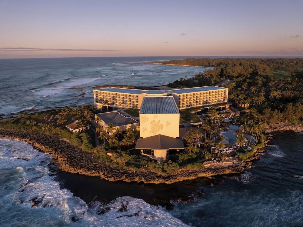 The Ritz-Carlton O‘ahu, Turtle Bay — Hotel building in Kahuku, Hawaii
