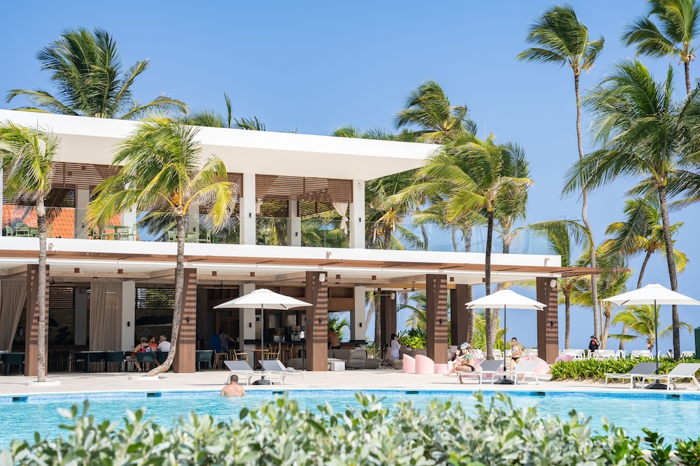 Tropical Deluxe Princess - All Inclusive — Beach in Bavaro, La Altagracia