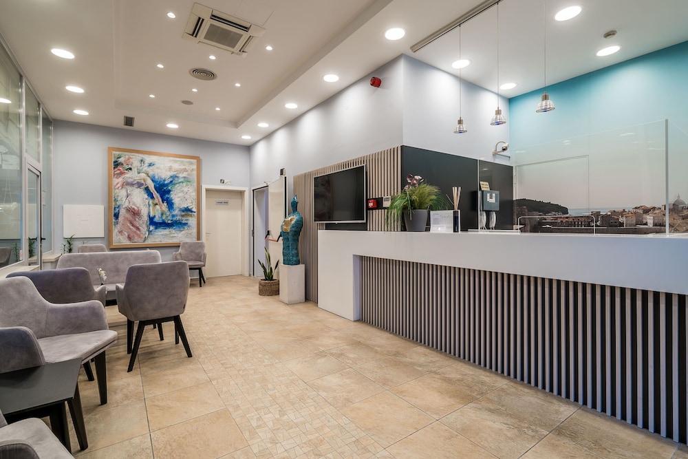 Berkeley Hotel — Hotel building in Dubrovnik, Dubrovnik-Neretva