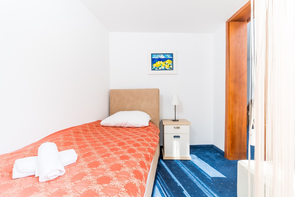Hotel Dubrovnik — Hotel rooms in Dubrovnik, Dubrovnik-Neretva