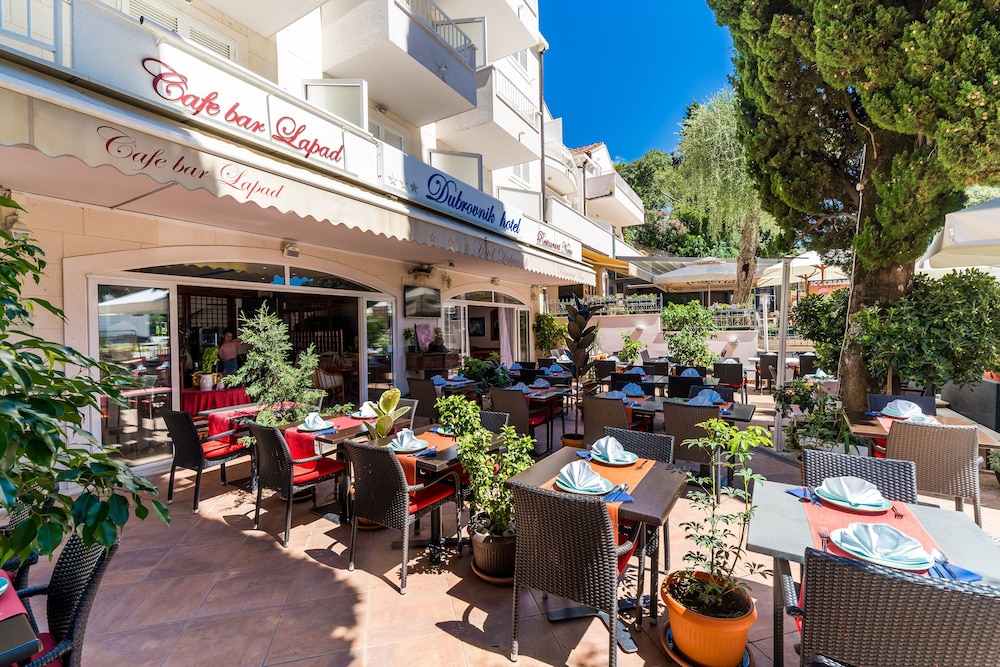 Hotel Dubrovnik — Restaurant & bars in Dubrovnik, Dubrovnik-Neretva