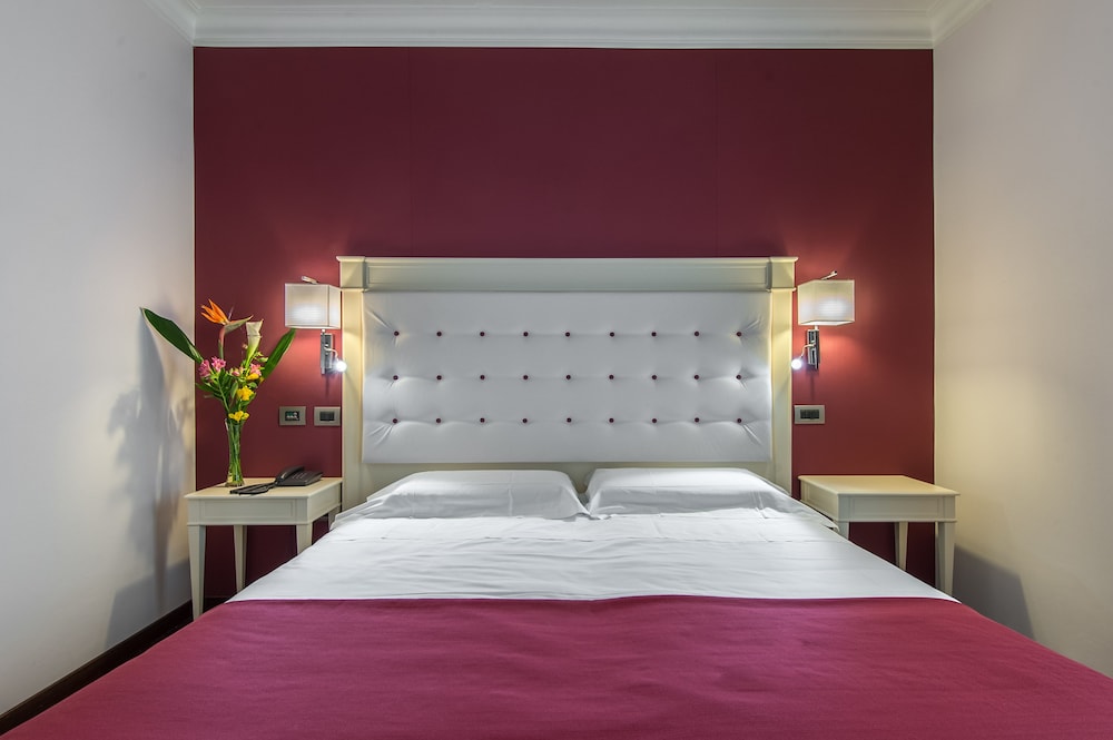 Trilussa Palace Wellness & Spa — Hotel rooms in Rome, Lazio