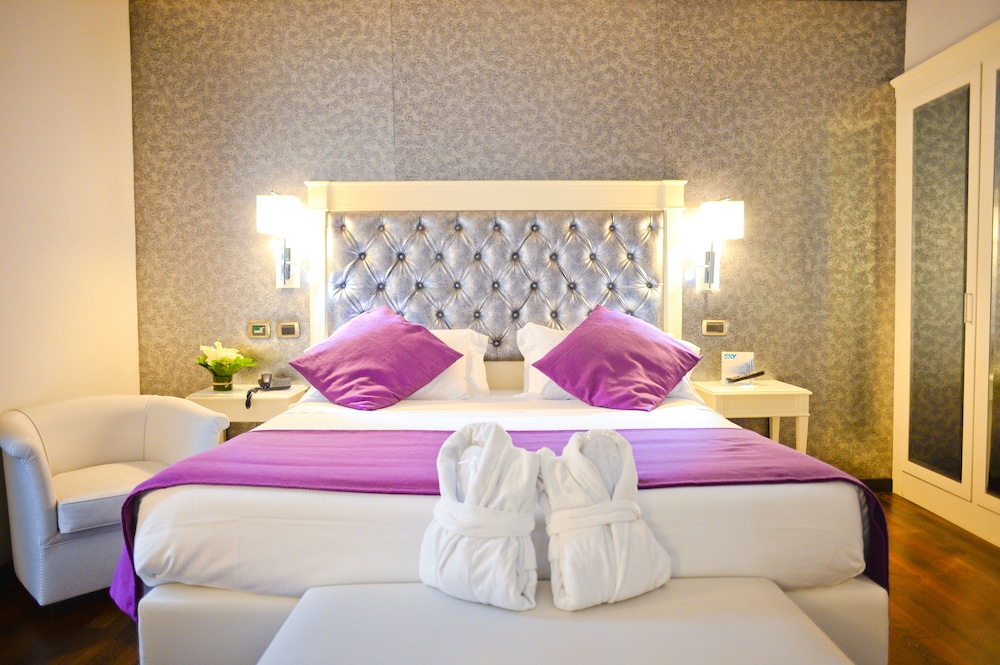 Trilussa Palace Wellness & Spa — Hotel rooms in Rome, Lazio