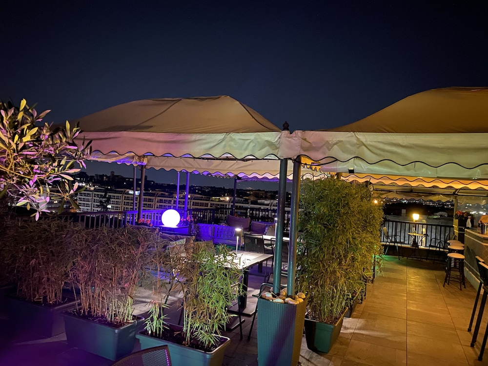 Trilussa Palace Wellness & Spa — Restaurant & bars in Rome, Lazio