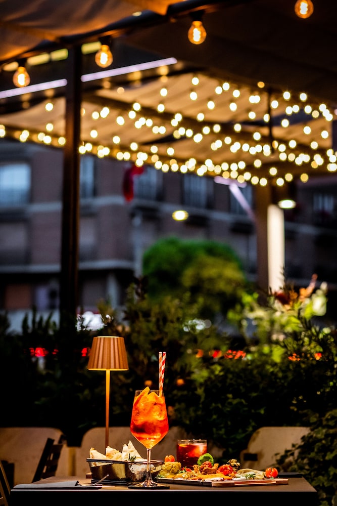 Trilussa Palace Wellness & Spa — Restaurant & bars in Rome, Lazio