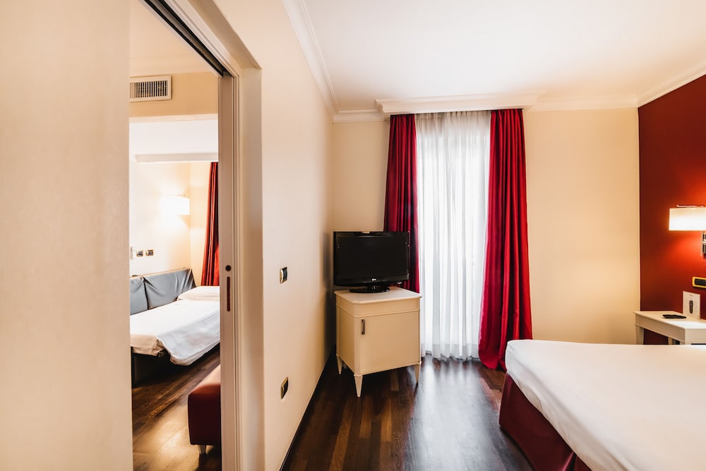 Trilussa Palace Wellness & Spa — Hotel rooms in Rome, Lazio