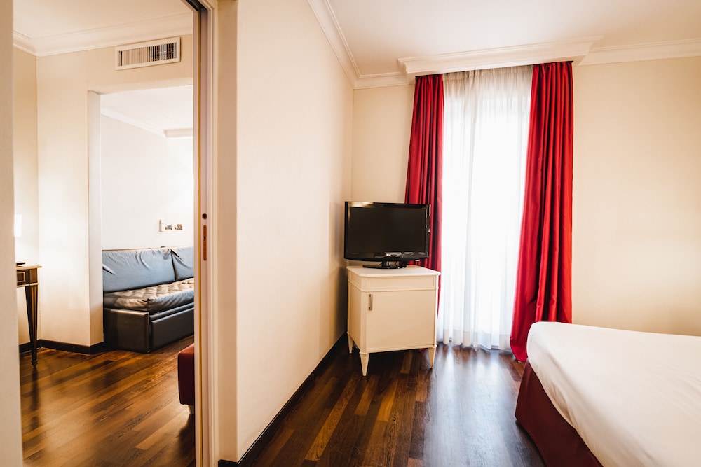 Trilussa Palace Wellness & Spa — Hotel rooms in Rome, Lazio