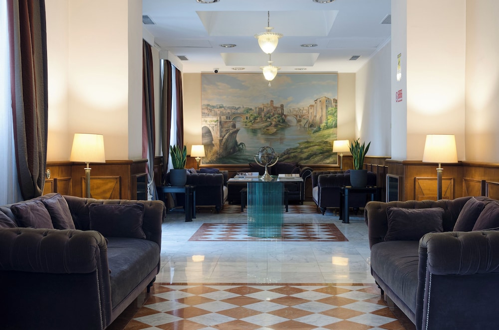 Traiano Hotel — Hotel building in Rome, Lazio