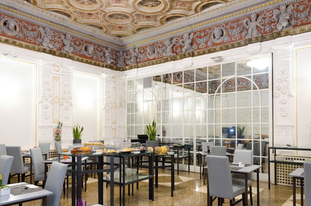 Traiano Hotel — Restaurant & bars in Rome, Lazio