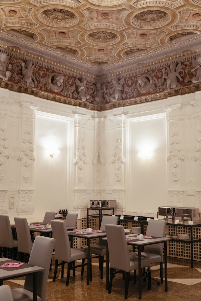 Traiano Hotel — Restaurant & bars in Rome, Lazio
