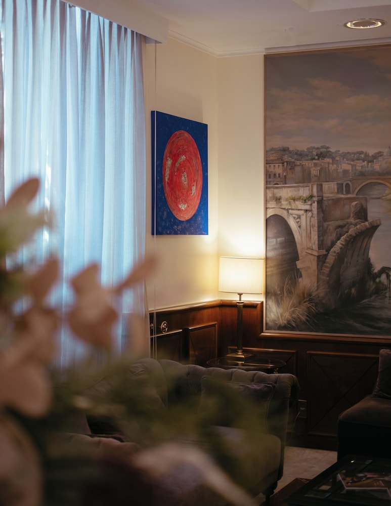 Traiano Hotel — Hotel rooms in Rome, Lazio