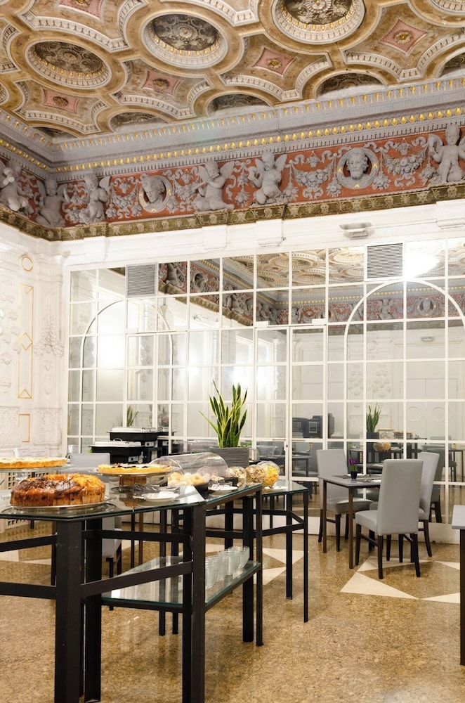 Traiano Hotel — Restaurant & bars in Rome, Lazio