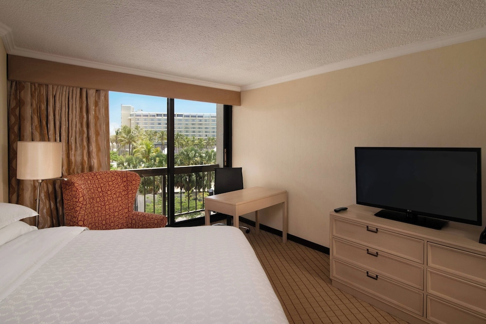 Sheraton Santo Domingo Hotel — Hotel rooms in Santo Domingo, Distrito Nacional