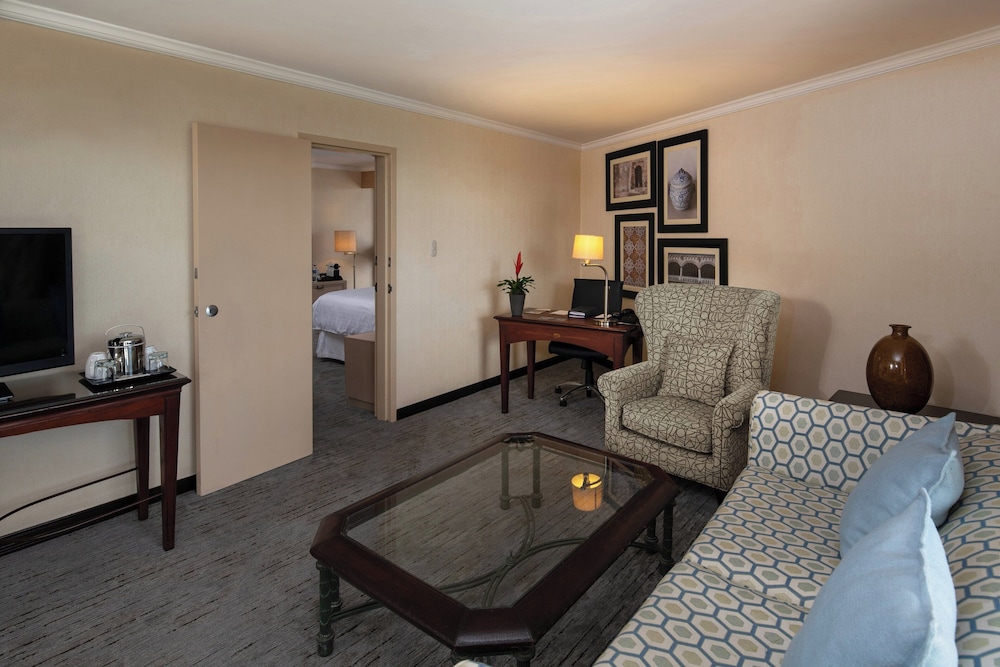 Sheraton Santo Domingo Hotel — Hotel rooms in Santo Domingo, Distrito Nacional