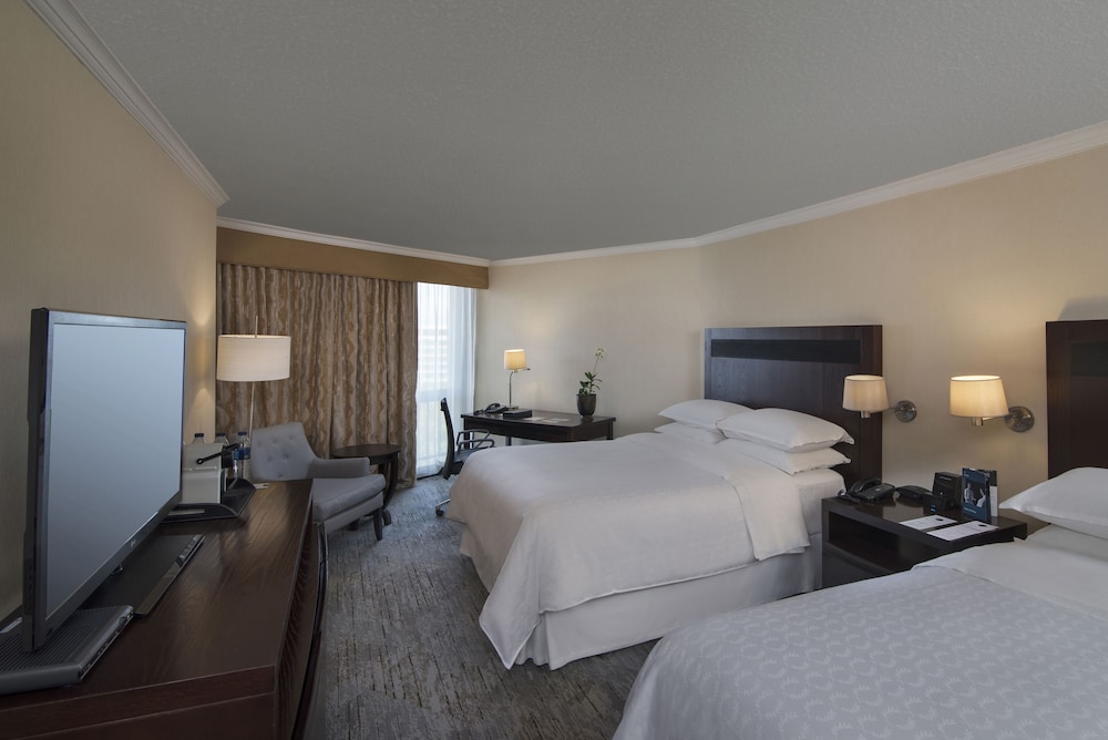 Sheraton Santo Domingo Hotel — Hotel rooms in Santo Domingo, Distrito Nacional