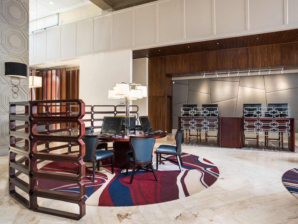 Sheraton Santo Domingo Hotel — Hotel building in Santo Domingo, Distrito Nacional
