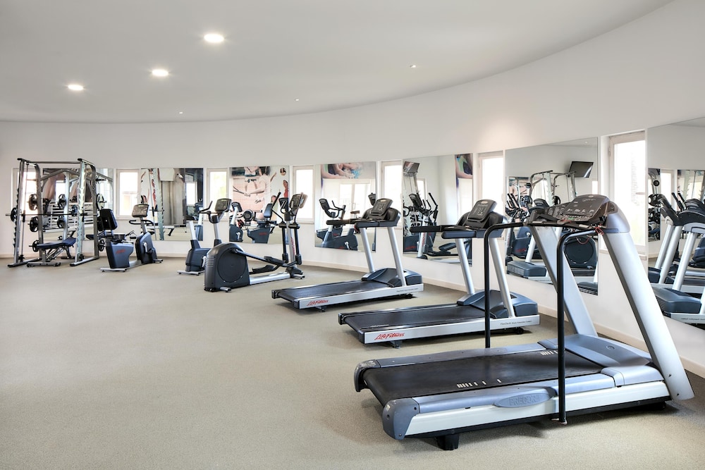 NH Marina Portimao Resort — Sports & recreation in Portimão, Faro