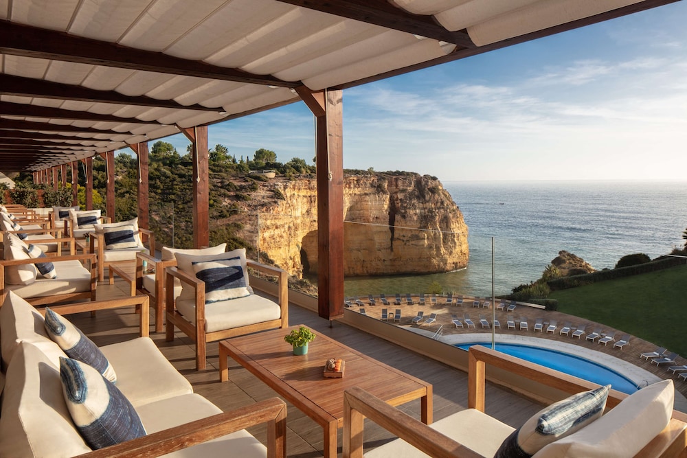 Tivoli Carvoeiro — Restaurant & bars in Carvoeiro, Faro