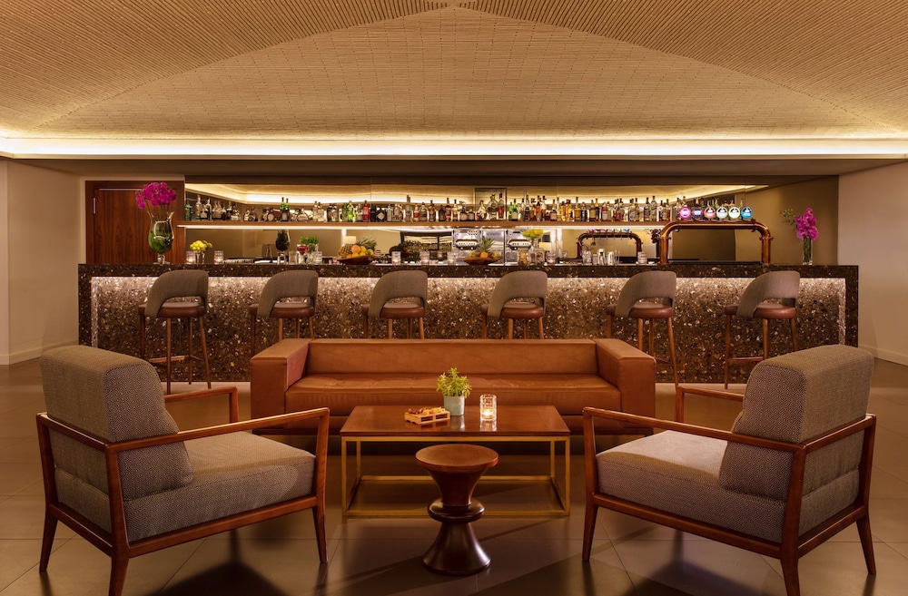 Tivoli Carvoeiro — Restaurant & bars in Carvoeiro, Faro