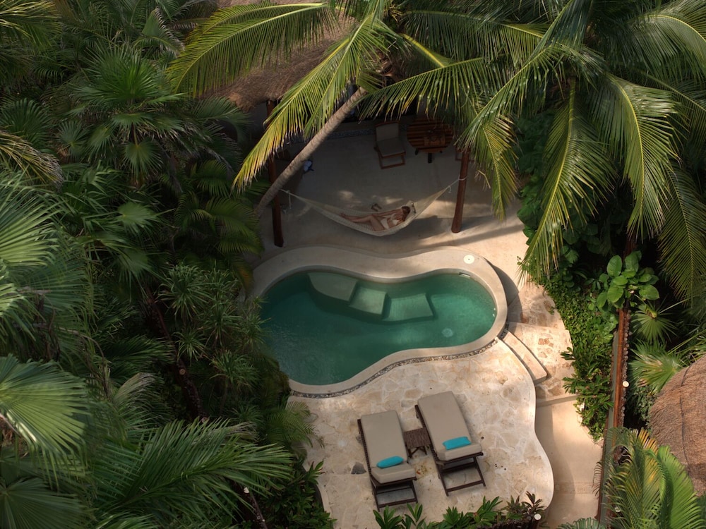 Viceroy Riviera Maya, a Luxury Villa Resort - Adults Only — Swimming pool in Playa del Carmen, Quintana Roo