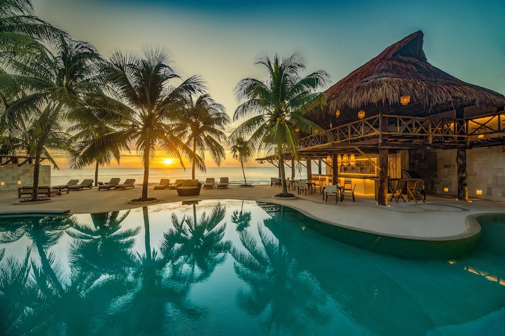 Viceroy Riviera Maya, a Luxury Villa Resort - Adults Only — Restaurant & bars in Playa del Carmen, Quintana Roo