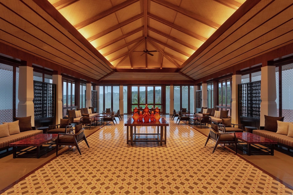 Hilton Goa Resort Candolim — Hotel building in Candolim, Goa