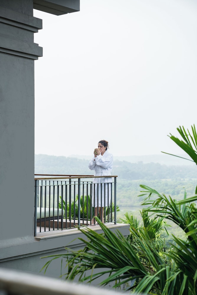 Hilton Goa Resort Candolim — Hotel building in Candolim, Goa