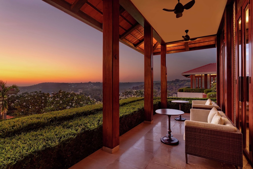 Hilton Goa Resort Candolim — Hotel building in Candolim, Goa
