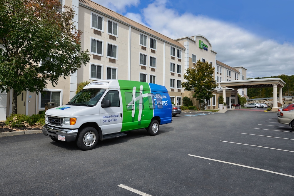 Holiday Inn Express Boston - Milford by IHG — Hotel building in Milford, Massachusetts