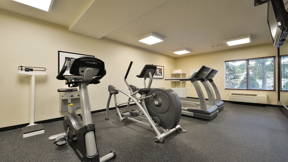 Holiday Inn Express Boston - Milford by IHG — Sports & recreation in Milford, Massachusetts