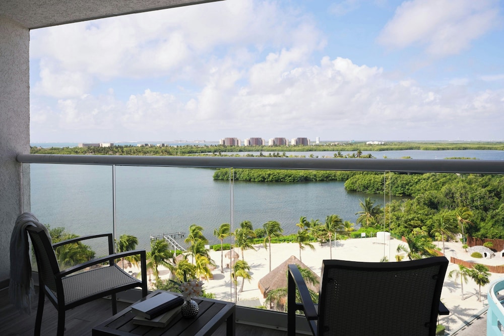 The Westin Cancun Resort & Spa — Attractions in the area in Cancun, Quintana Roo