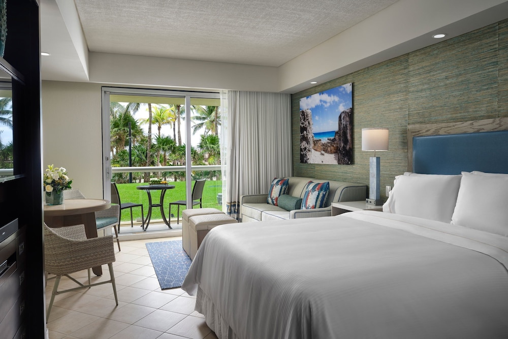 The Westin Lagunamar Ocean Resort Villas & Spa, Cancun — Hotel rooms in Cancun, Quintana Roo